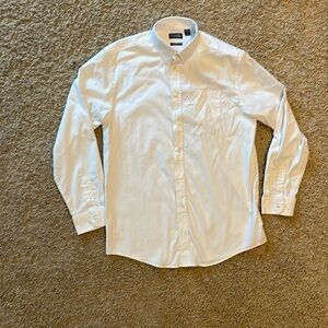 Chaps XL white button down shirt. Great for concert needs or otherwise